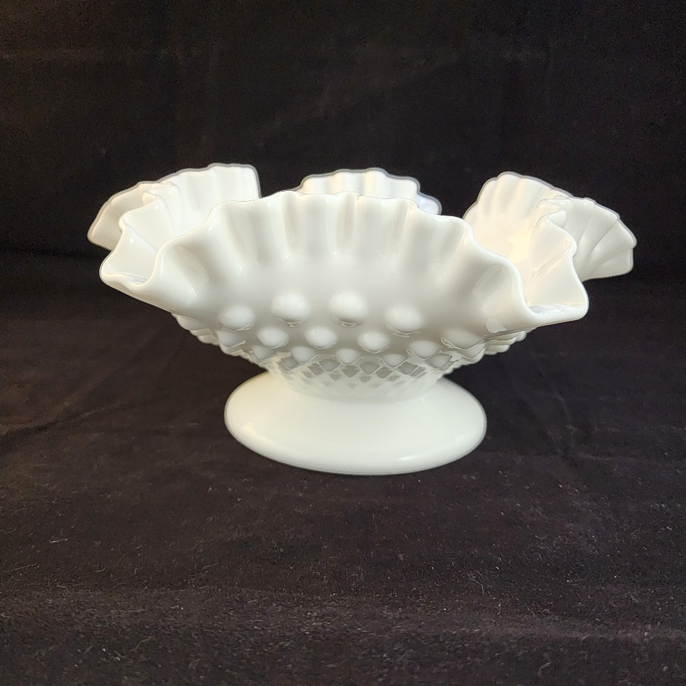 Vtg Milk Glass Hobnail Ruffled Crimped Edge Low Pedestal Nut Candy Bowl